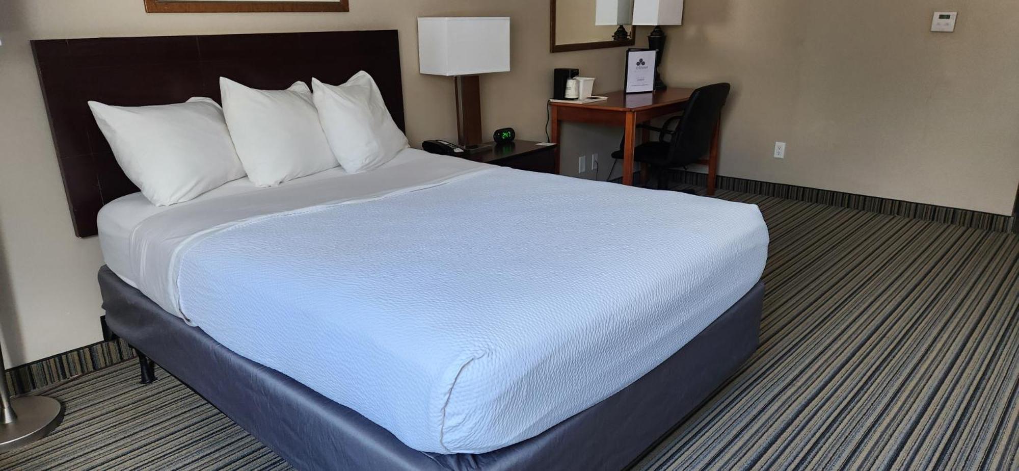Ramada by Wyndham London Hotel Bagian luar foto